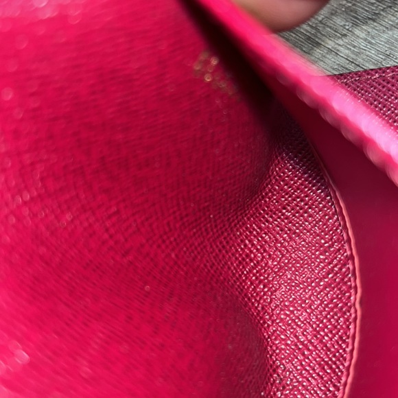 LV Key Holder Magenta! - Picture 8 of 8